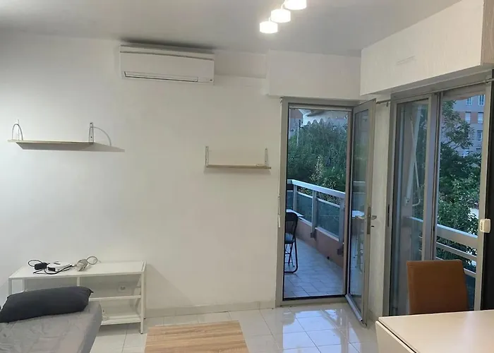 Appartement Les Voiliers, Climatisé, Bord De *